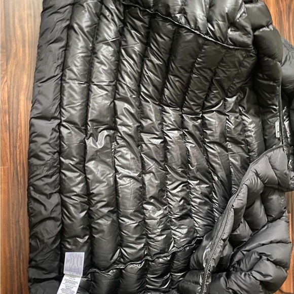 Black Men’s Arc’teryx Piedmont Coat - Picture 4 of 5